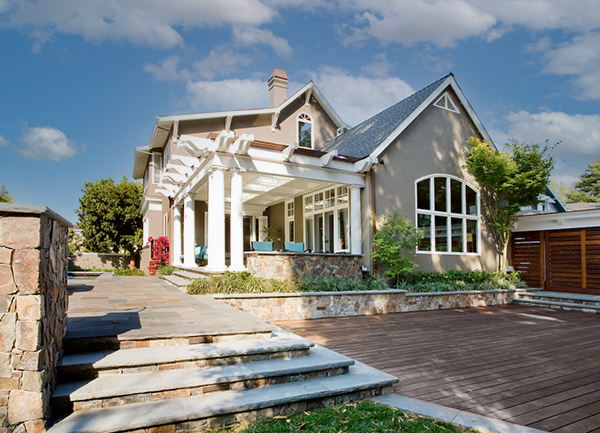 Remodel photography to help win industry awards (Metamorphoses award, 2007, 2009)