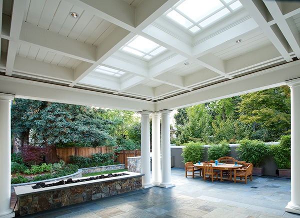 Remodel photography to help win industry awards (Metamorphoses award, 2007, 2009)